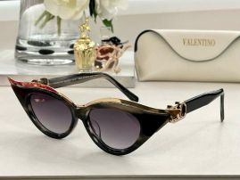 Picture of Valentino Sunglasses _SKUfw55708283fw